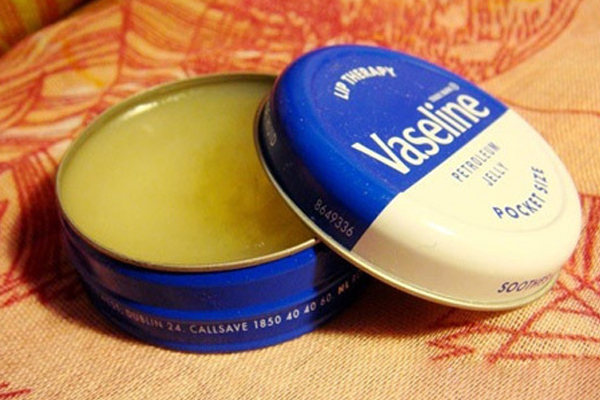 护肤品中矿物油叫什么