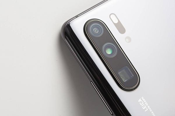 华为P30PRO与苹果XR