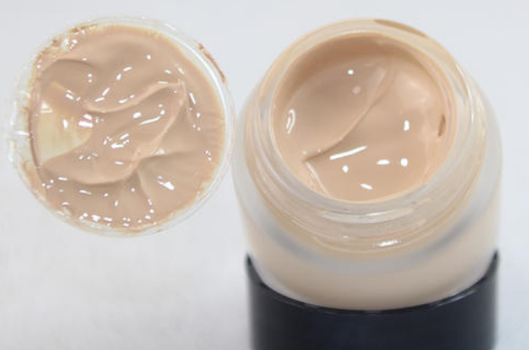 粉底液和隔离霜的区别