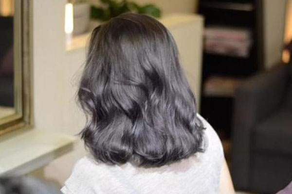 烫头发对身体有什么伤害