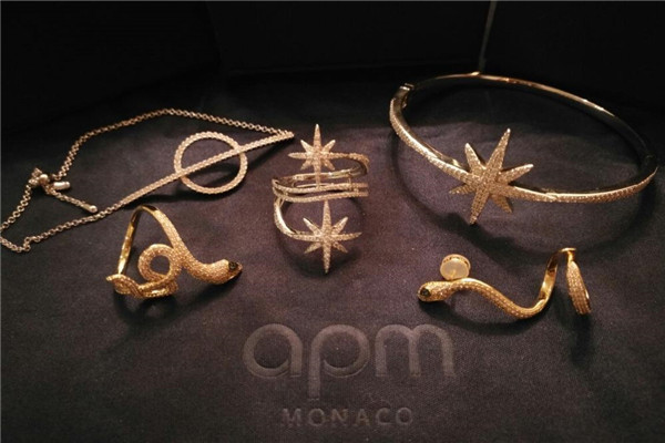 apm真假辨别怎么看
