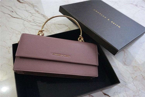 英国ck和ck不一样吗