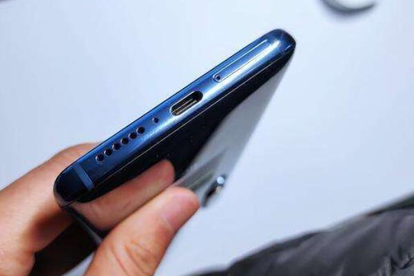 小米6x耳机孔在哪