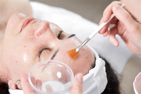 刷酸的方法是什么